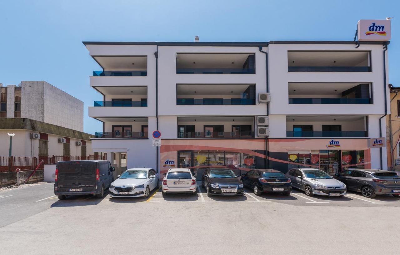 Apartamento Val Di Bora 2 Poreč Exterior foto